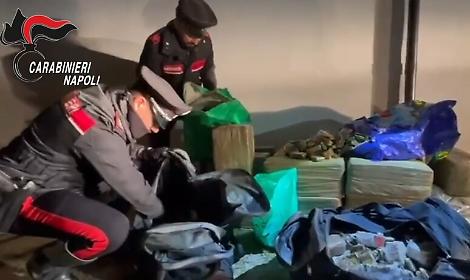 Droga dalla Spagna smistata con società logistica, 5 arresti