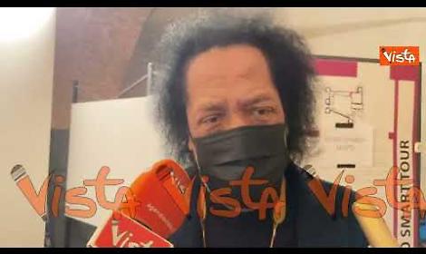 Addio a James Senese, il nero a metà del soul napoletano. Eccolo al concerto di Capodanno nel 2022