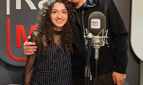 Carmen Navarro e la rielaborazione di “’N’abbraccio”