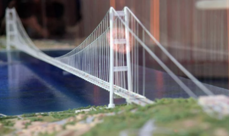 Ponte sullo Stretto, stop della Corte dei Conti. Salvini: «Andiamo avanti, cantieri al via nel 2026»