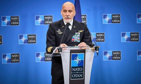 Cavo Dragone: «La Nato valuta un cyber-attacco preventivo alla Russia»