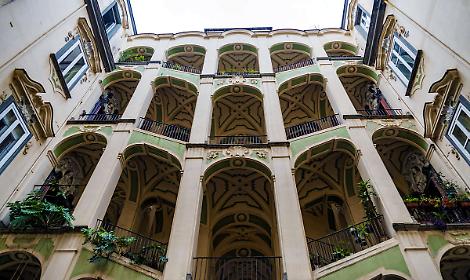 Come preparare un trasloco in un palazzo storico di Napoli