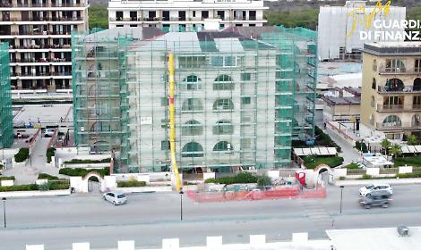 Truffa da 39 milioni di euro su bonus facciate: scattano i sequestri