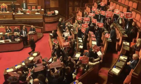 Manovra, Senato al voto. Cancellate 5 misure, via norma su lavoratori sottopagati