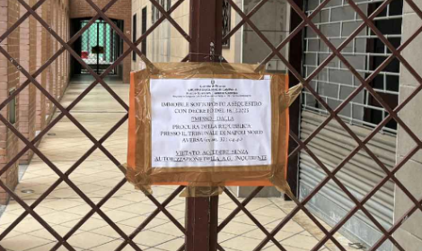 Incendio agli uffici del Giudice di Pace: c'&egrave; un arresto