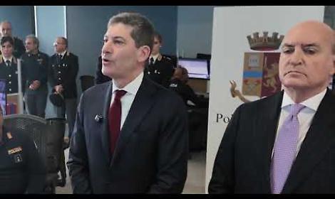 Da Napoli gli auguri del capo della Polizia a tutti gli agenti in servizio