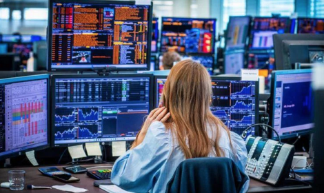 Le nuove minacce di Trump sui dazi fanno soffrire i mercati