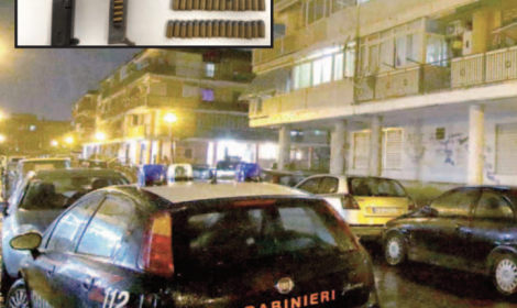 Caccia alle armi dei babyboss, blitz in via Torricelli e in centro