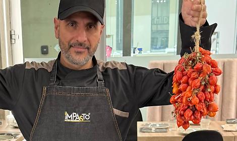 Impasto, con Cozzolino la pizza ritrova il senso della tradizione