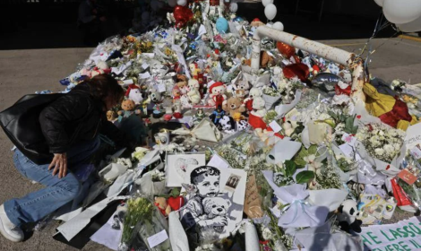 Al Monaldi messa in contemporanea con i funerali del piccolo Domenico