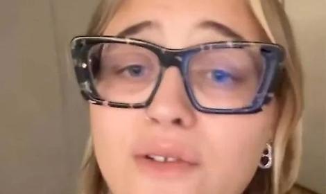 BigMama torna a casa dopo i giorni di paura a Dubai: &laquo;La guerra dovrebbe fare schifo a tutti&raquo;