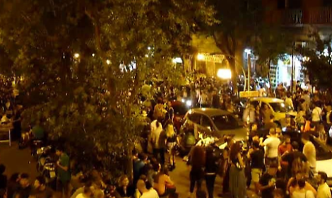 Movida, nuove regole per piazza Bellini