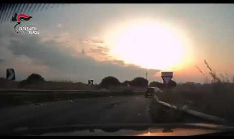 Presi dopo inseguimento, due giovani arrestati per fuga pericolosa