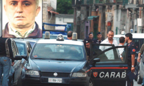 Il clan Rinaldi &egrave; sotto assedio, fuga finita per il boss Grassia