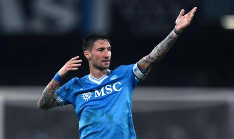 Il Napoli gioca solo un tempo e si prende i tre punti