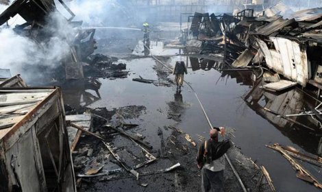 Massacro a Kabul, raid pachistani su ospedale: centinaia di morti