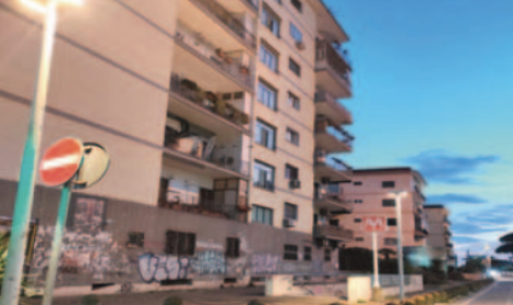 Viale Augusto si riaccende: torna l&rsquo;illuminazione pubblica nella zona