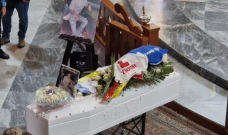 Fabio Ascione, lacrime e rabbia ai funerali