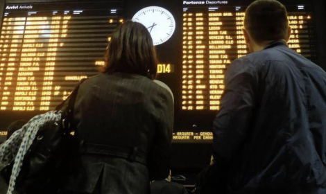 Guasto sulla linea Av Napoli-Roma, treni in ritardo fino a 180 minuti