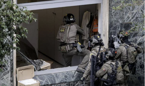 Banda del buco, trovati gli attrezzi: al vaglio le immagini delle telecamere