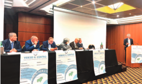 Da Napoli patto per un grande centro