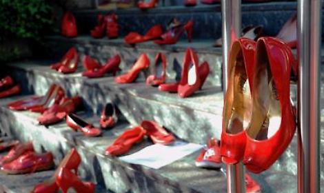 Manca una banca dati ufficiale sui femminicidi