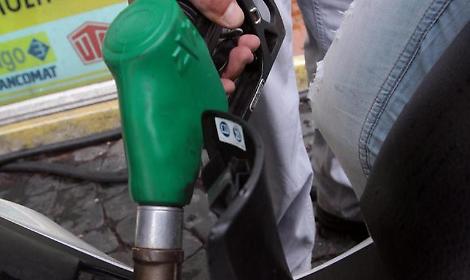 Carburanti, taglio accise: in Campania solo un calo lieve