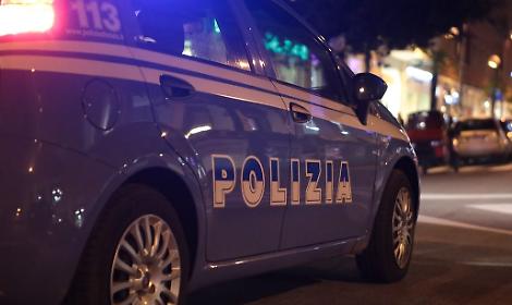 Spari in strada, ragazzo ferito alla fronte da un proiettile: è in fin di vita