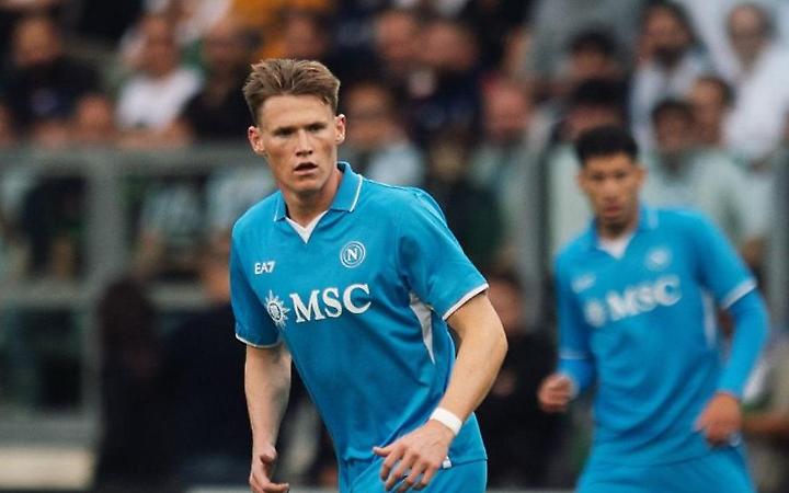 Napoli, appesi a McTominay