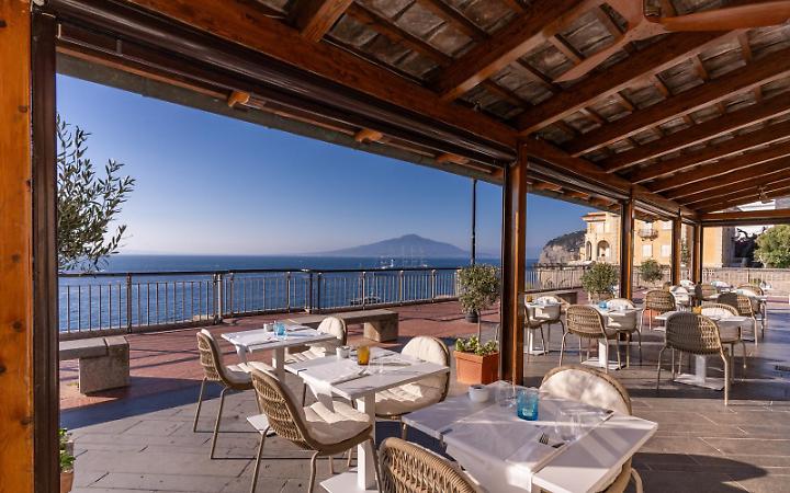 Nasce “Terrazza Mediterraneo Italian Bistrot”