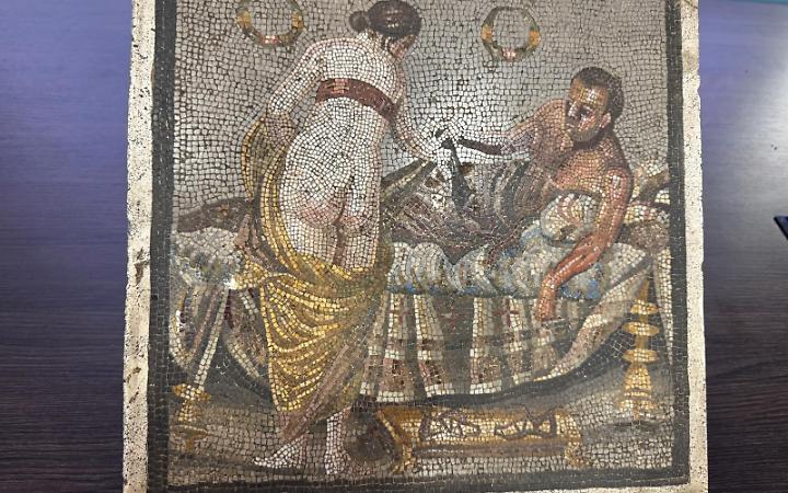 &Egrave; giallo sulla provenienza del mosaico restituito