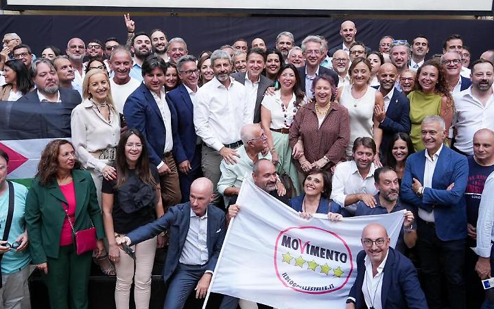 Inizia il dopo De Luca, Fico ci prova