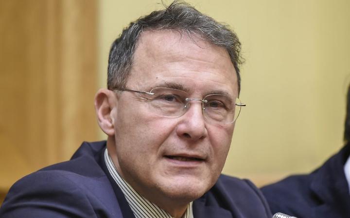 Cirielli: «No al “Faro", non servono altre colate di cemento»