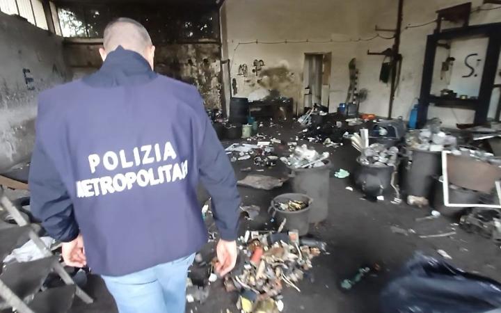 Maxi operazione tra Scampia e Melito, denunce e sanzioni