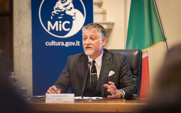 Giuli: &laquo;Vi prometto che torner&agrave; a splendere&raquo;