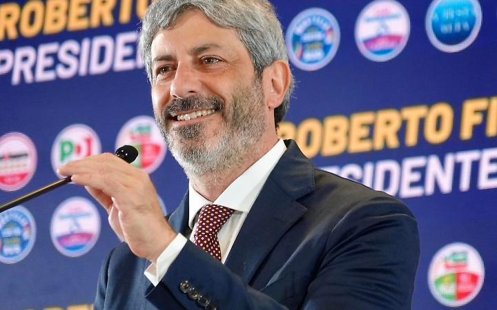 La spinta identitaria che parte da Napoli