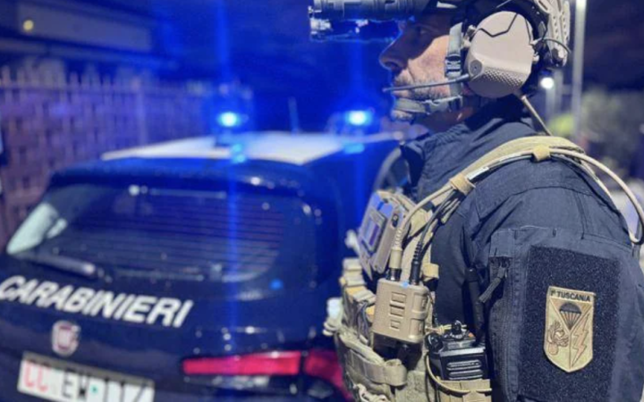 Blitz antimafia, 14 arresti nel clan Senese: tra le accuse 2 tentati omicidi