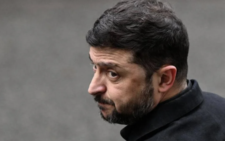 Ucraina, Zelensky a Berlino: &laquo;Kiev non chieder&agrave; di entrare in Nato se ottiene garanzie di sicurezza&raquo;