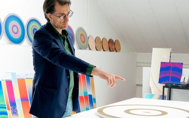 Ecco &ldquo;A Journey into your Inner Self&rdquo;, un volume che apre le porte sull&rsquo;universo artistico e sulla dimensione spirituale di The Prism