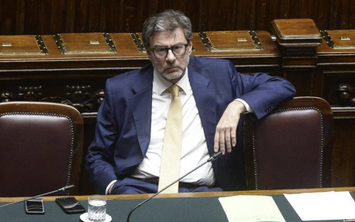 Manovra, governo chiede la fiducia alla Camera: entro domani l'ok finale