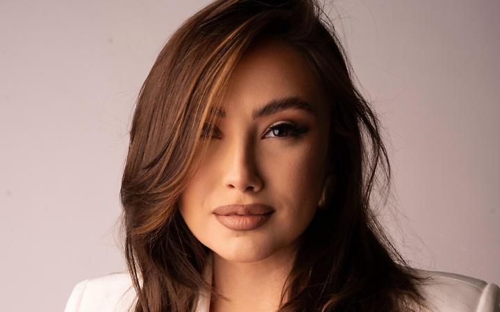 Paola Pezone: &laquo;La maternit&agrave; mi ha cambiato come donna e come artista&raquo;