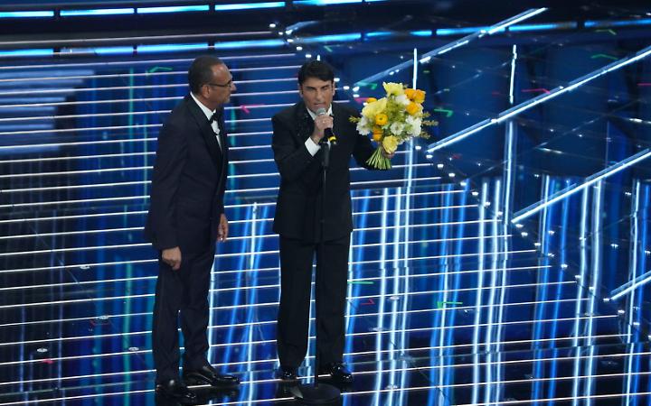 Sanremo, Napoli detta il ritmo all&rsquo;Ariston