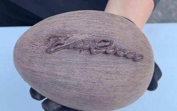 Zio Rocco lancia &ldquo;Uovo Cuorecaldo&rdquo; in edizione limitata: doppio fondente, crema al caramello salato e crumble