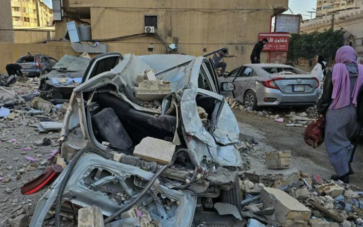 Iran sotto attacco, Teheran risponde ai missili. Israele colpisce il Libano: oltre 30 morti a Beirut