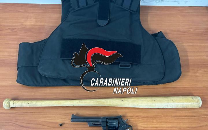 Aggredisce la sorella con una mazza da baseball: arrestato