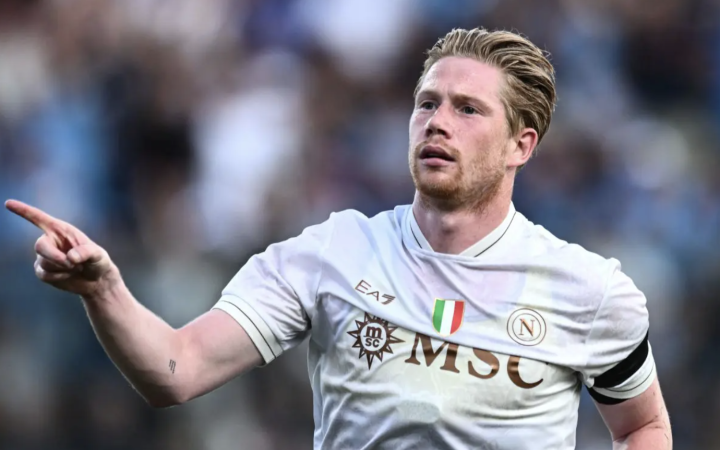 Napoli, De Bruye atto II