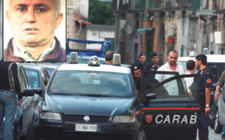 Il clan Rinaldi &egrave; sotto assedio, fuga finita per il boss Grassia