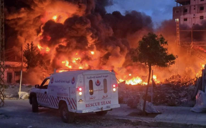 Guerra Iran, ancora missili su Teheran. Raid di Israele su Beirut: otto morti