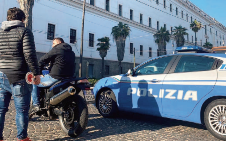 Ragazzino accoltellato, &egrave; subito giallo: &laquo;Un mio amico stava giocando&raquo;