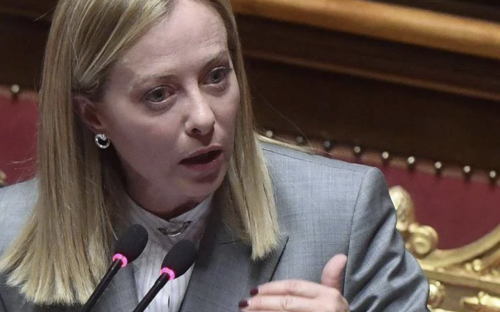 Meloni e la foto con il pentito: &laquo;Mio impegno contro ogni mafia &egrave; cristallino, non mi faccio intimidire da squallidi attacchi&raquo;